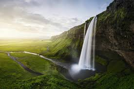 Private transfer from Reykjavik Airport to Hotel