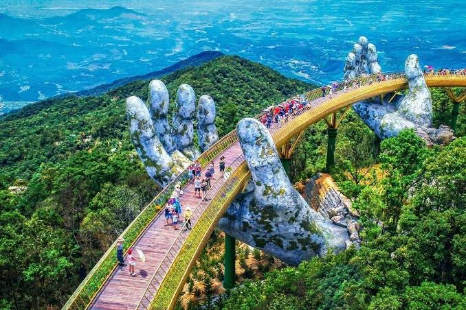 SIC BA NA HILLS - GOLDEN BRIDGE