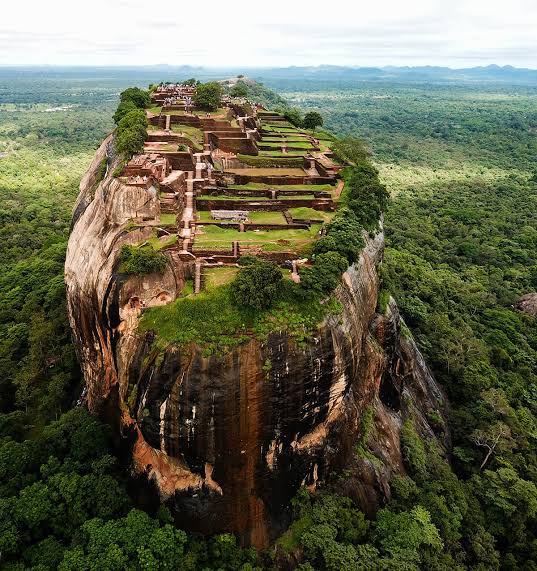 ARRIVAL - SIGRIYA
